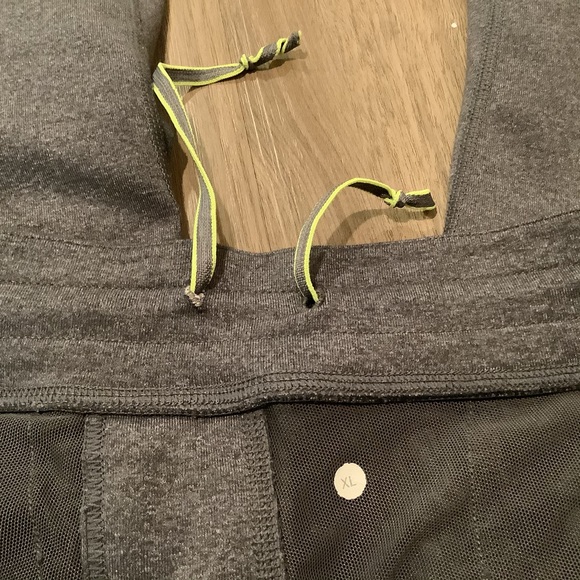 Lululemon Heathered Slate Kung Fu Pants XL - Picture 9 of 13